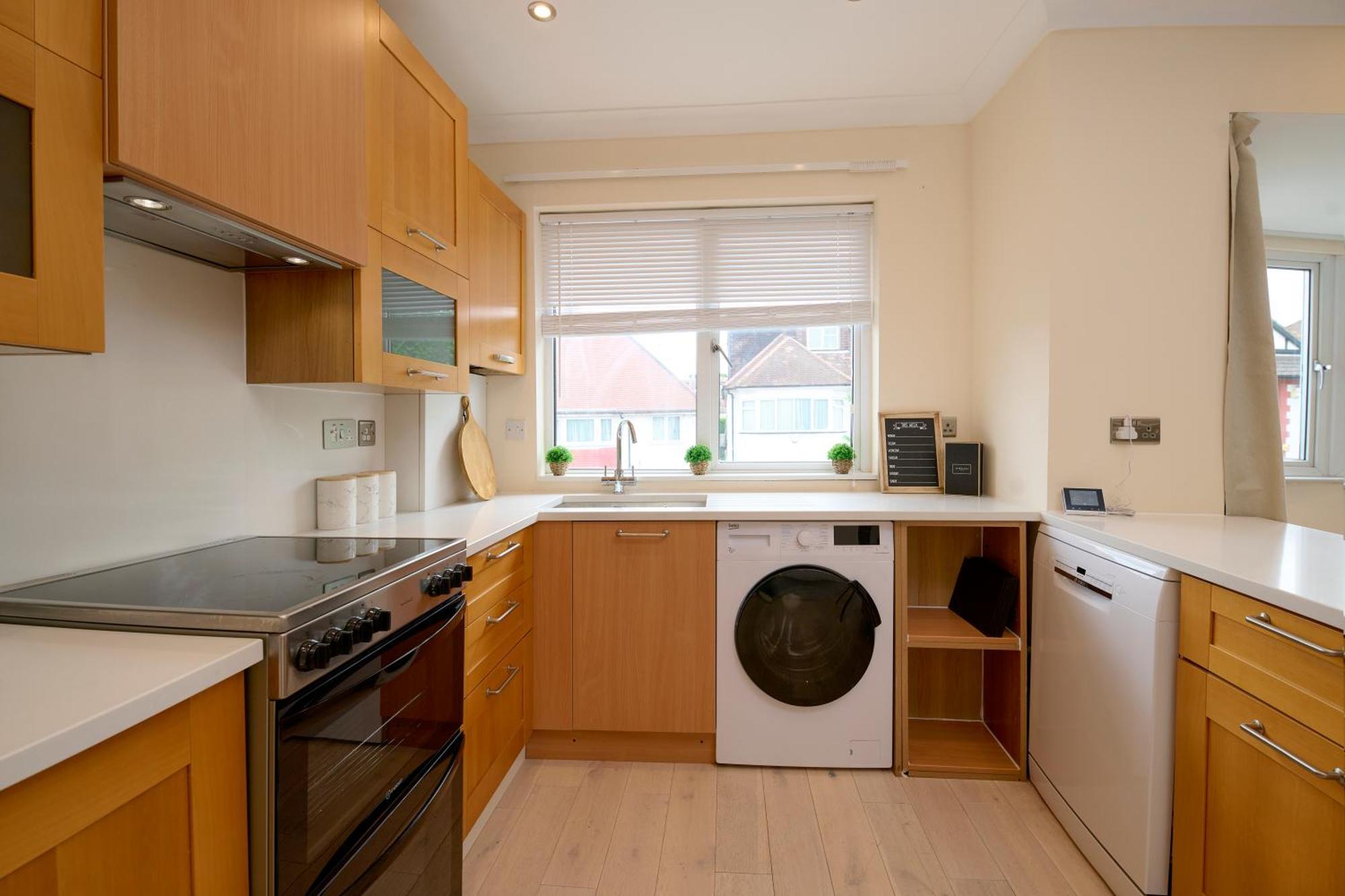 Stylish 4Bed 2 Bath, Nw London Large Apartment Extérieur photo