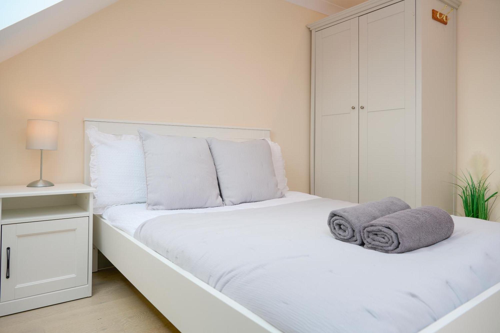 Stylish 4Bed 2 Bath, Nw London Large Apartment Extérieur photo