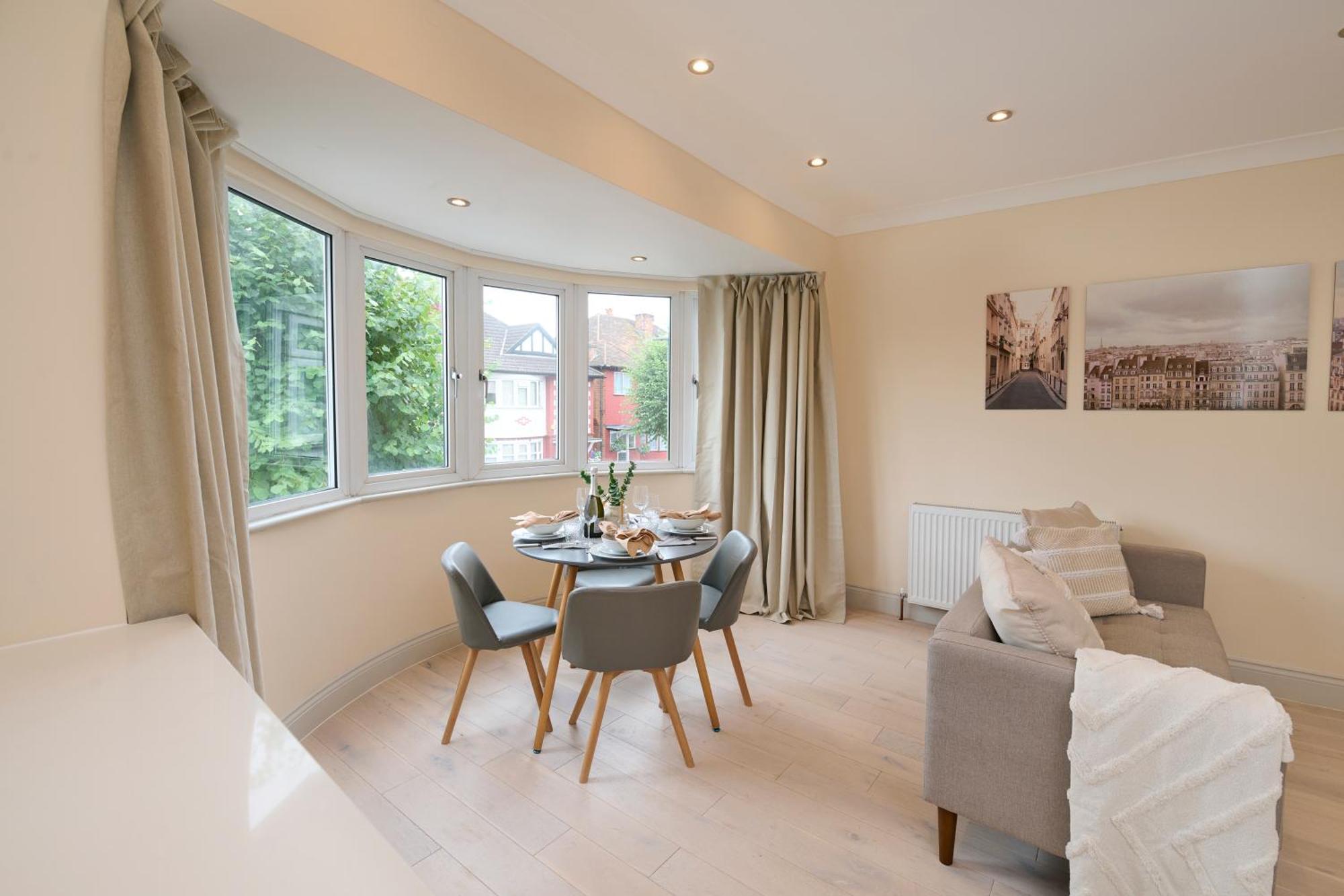 Stylish 4Bed 2 Bath, Nw London Large Apartment Extérieur photo